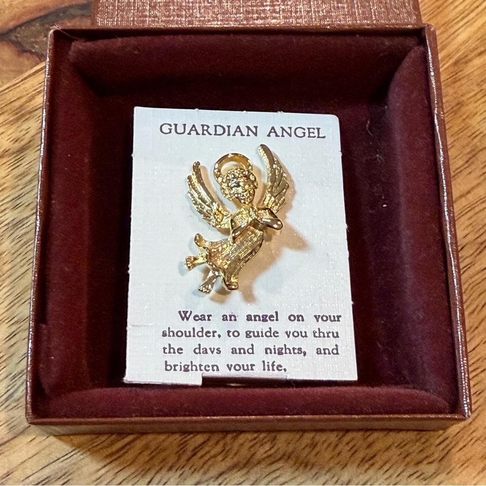 Gold Tone Guardian Angel Pin